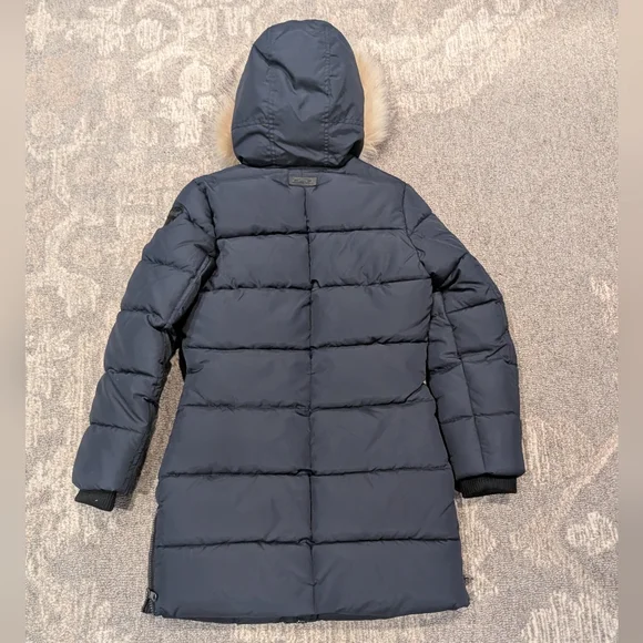 EUC Pajar Girls Navy Puffer Coat with Faux Fur Hood - Picture 2 of 10